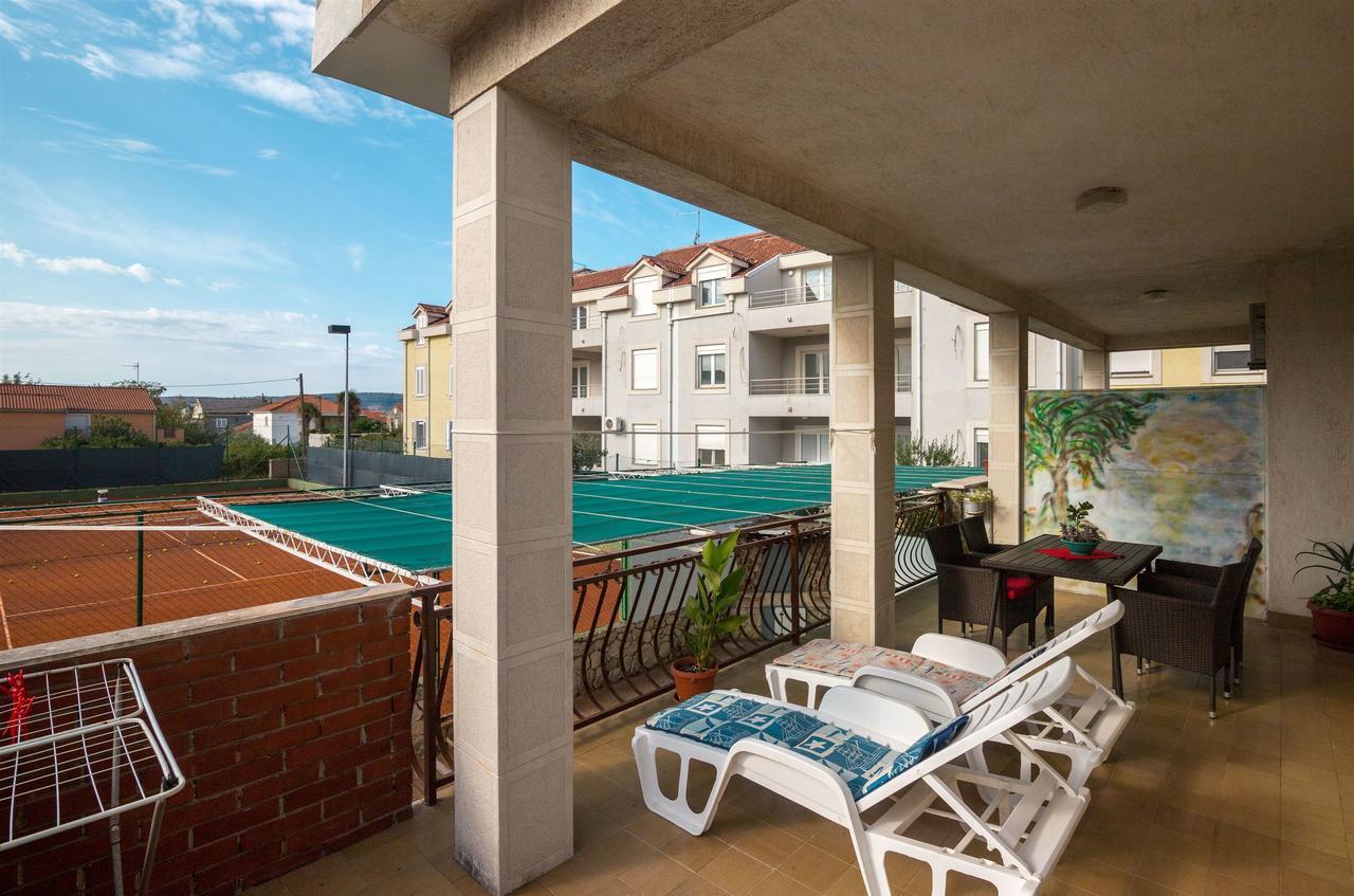 Apartments Ante Kastela Exterior photo